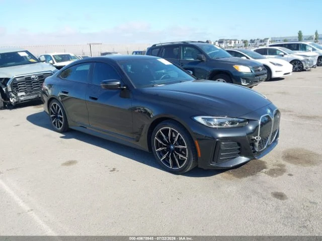 BMW i4 eDrive40* КОЖА* ПОДГРЕВ* HARMAN KARDON* PANO* 