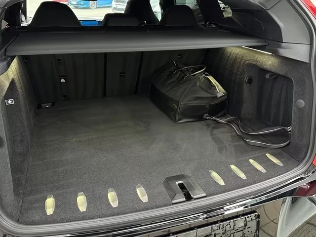 BMW XM 50e xDRIVE/360/HUD/LED/HARMAN KORDON/LASER/PANO, снимка 16 - Автомобили и джипове - 56003166
