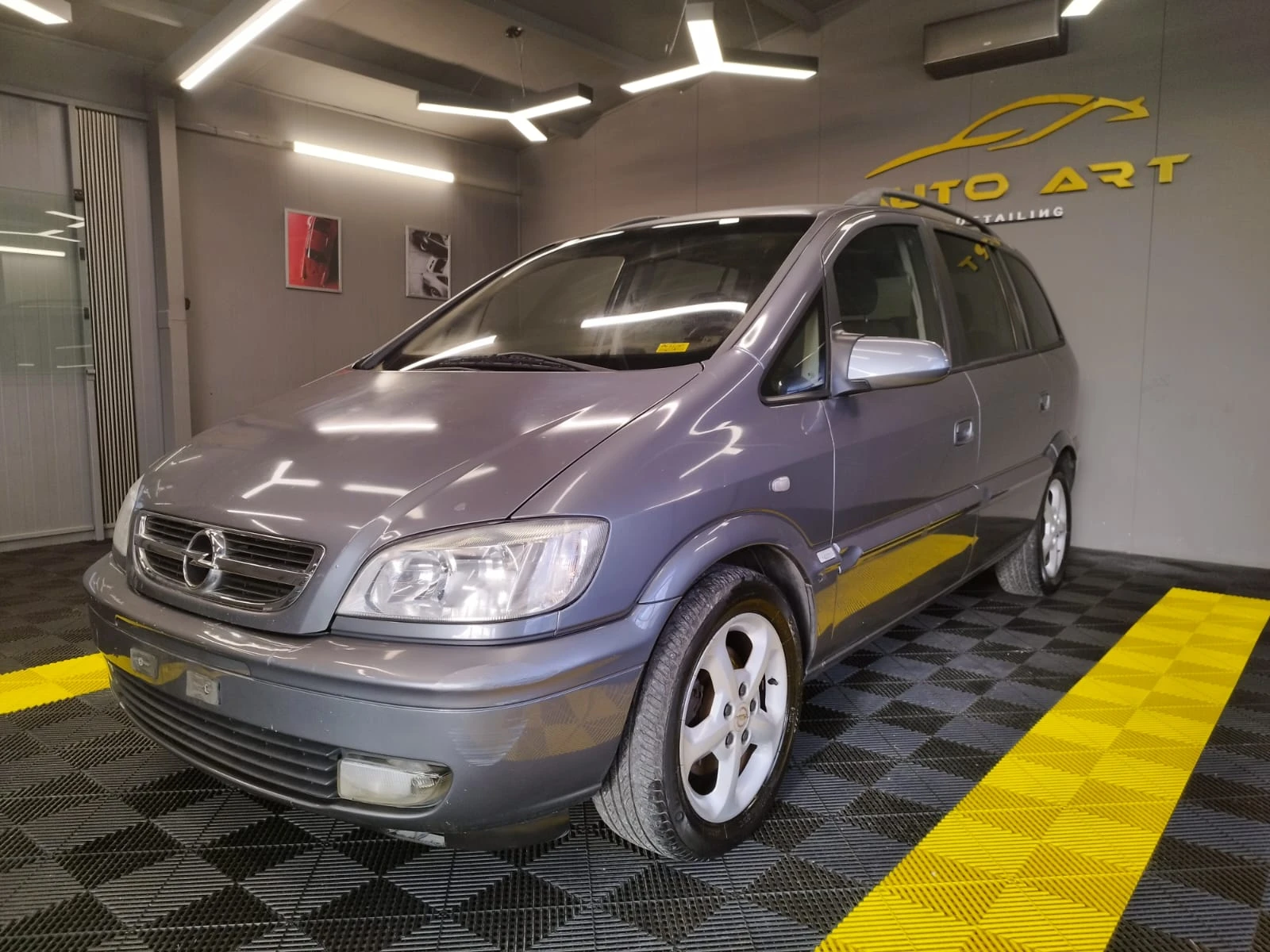 Opel Zafira 1.6 i, снимка 1