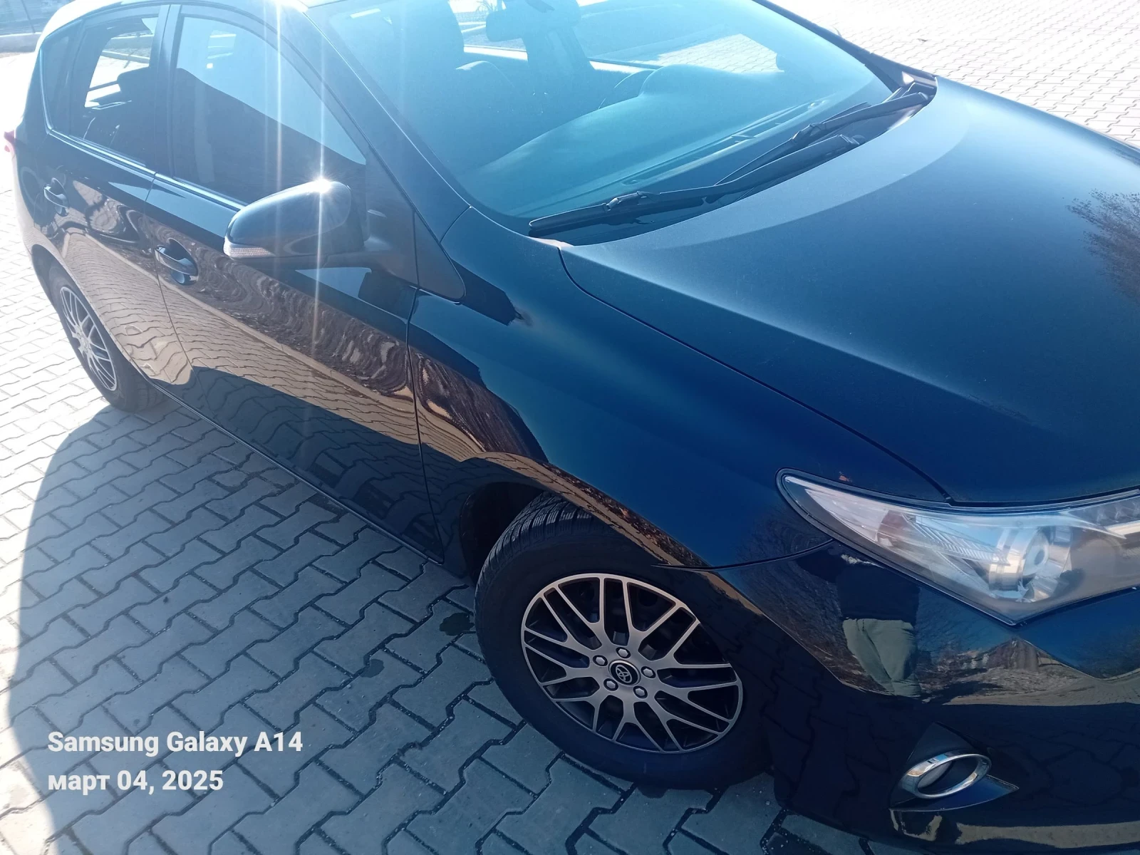 Toyota Auris 1.4d4d - изображение 6