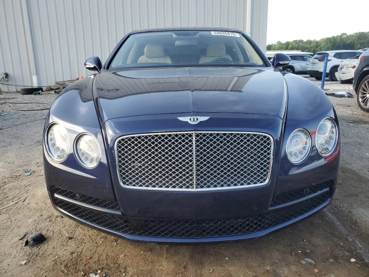 Bentley Flying Spur  - изображение 5