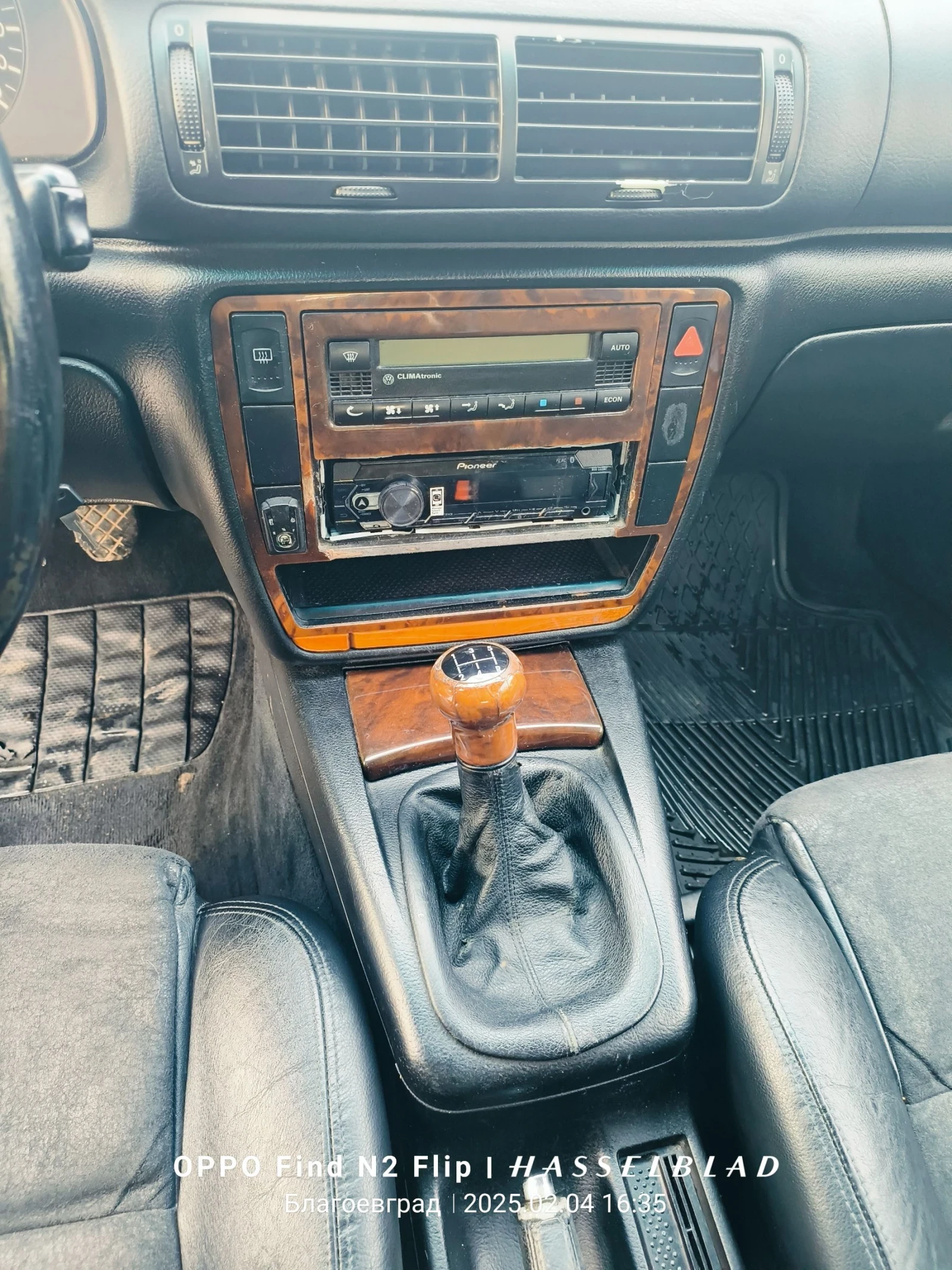 VW Passat 1.8Т Г.И - изображение 9