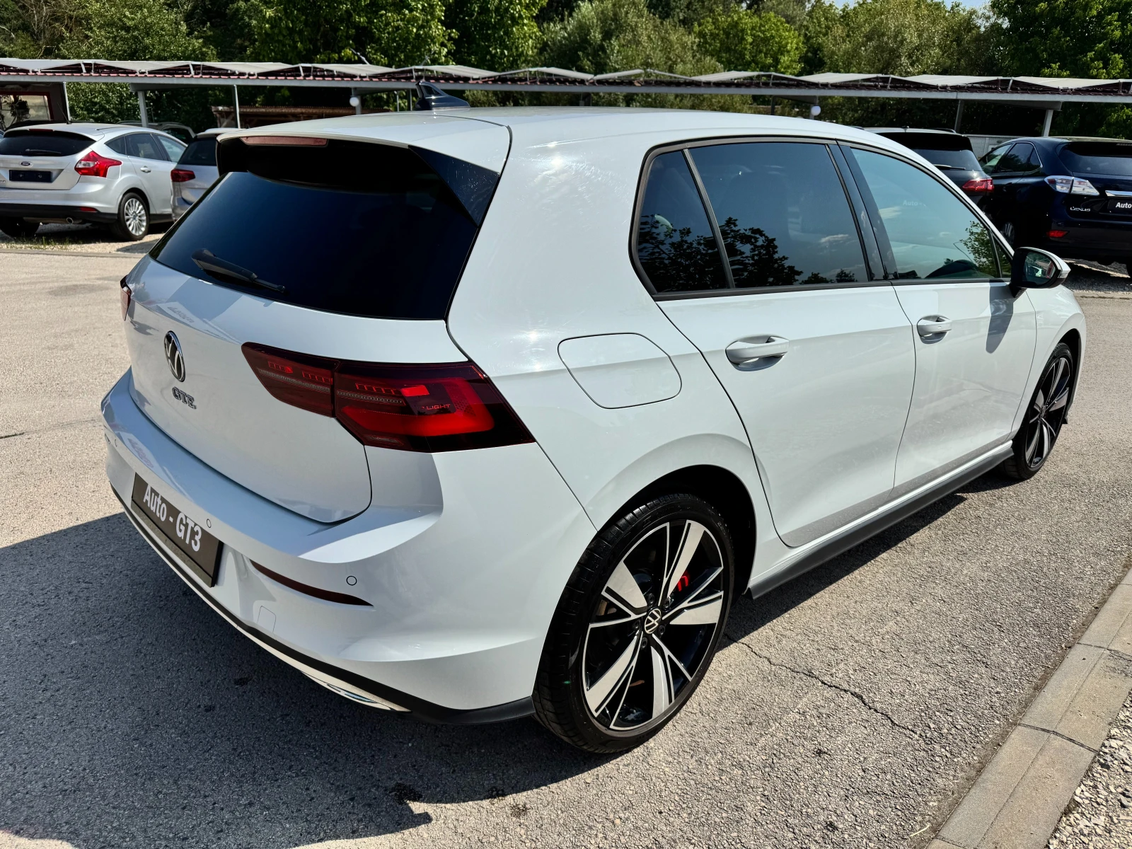 VW Golf 1.4GTE 245к.с ГАРАНЦИЯ 2021г. - изображение 4