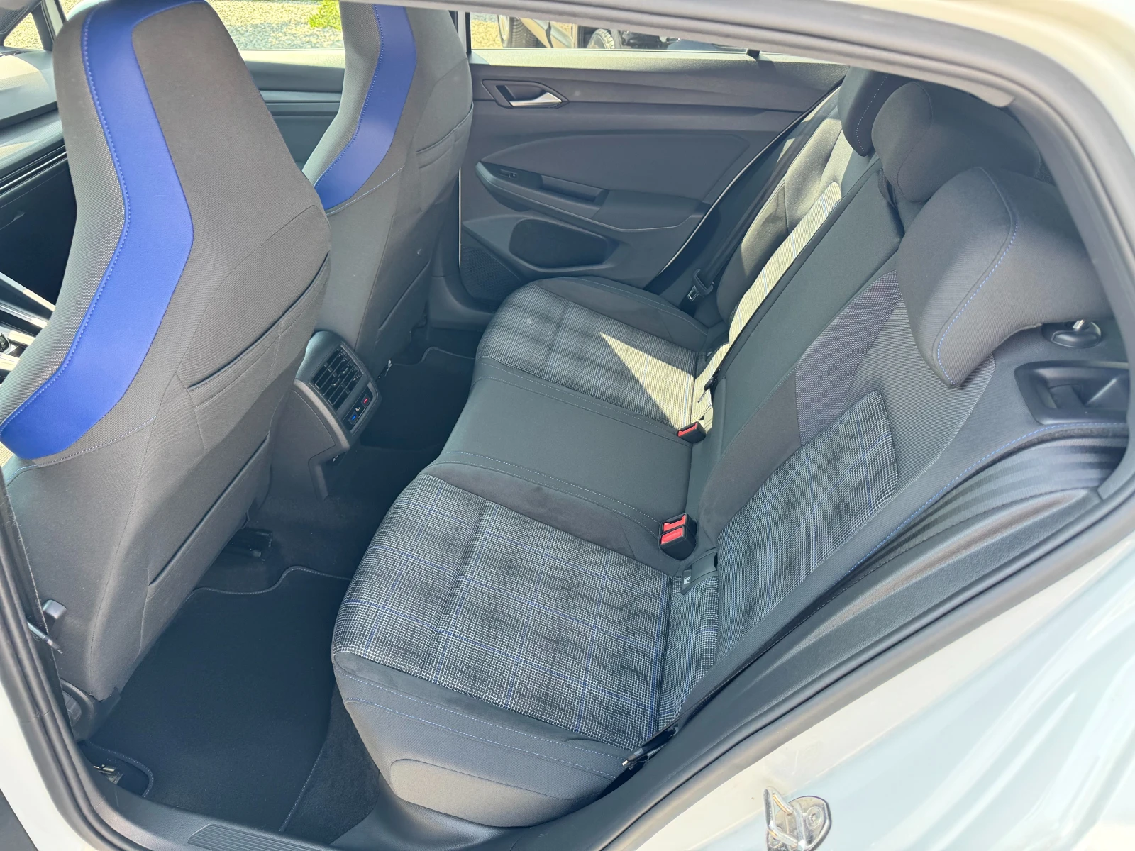 VW Golf 1.4GTE 245.  2021.   VW | Mobile.bg   12