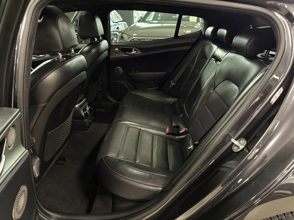 Kia Stinger GT 3.3 AWD Limited | Mobile.bg   15