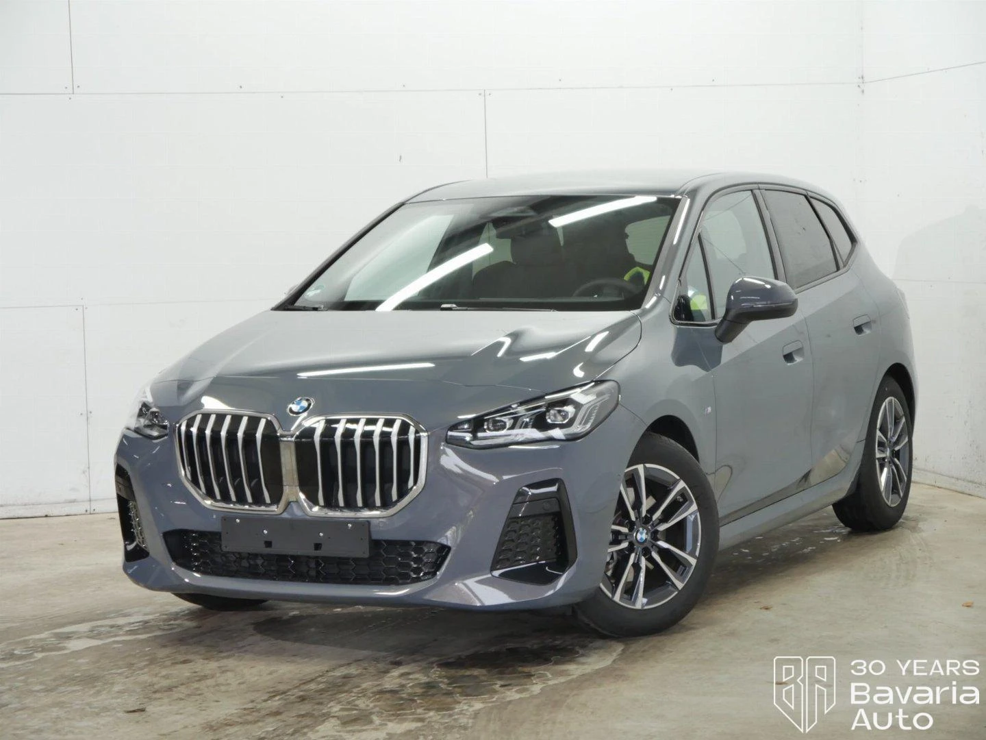 BMW 220 i Active Tourer M Sport Paket Steptronic | Mobile.bg   1