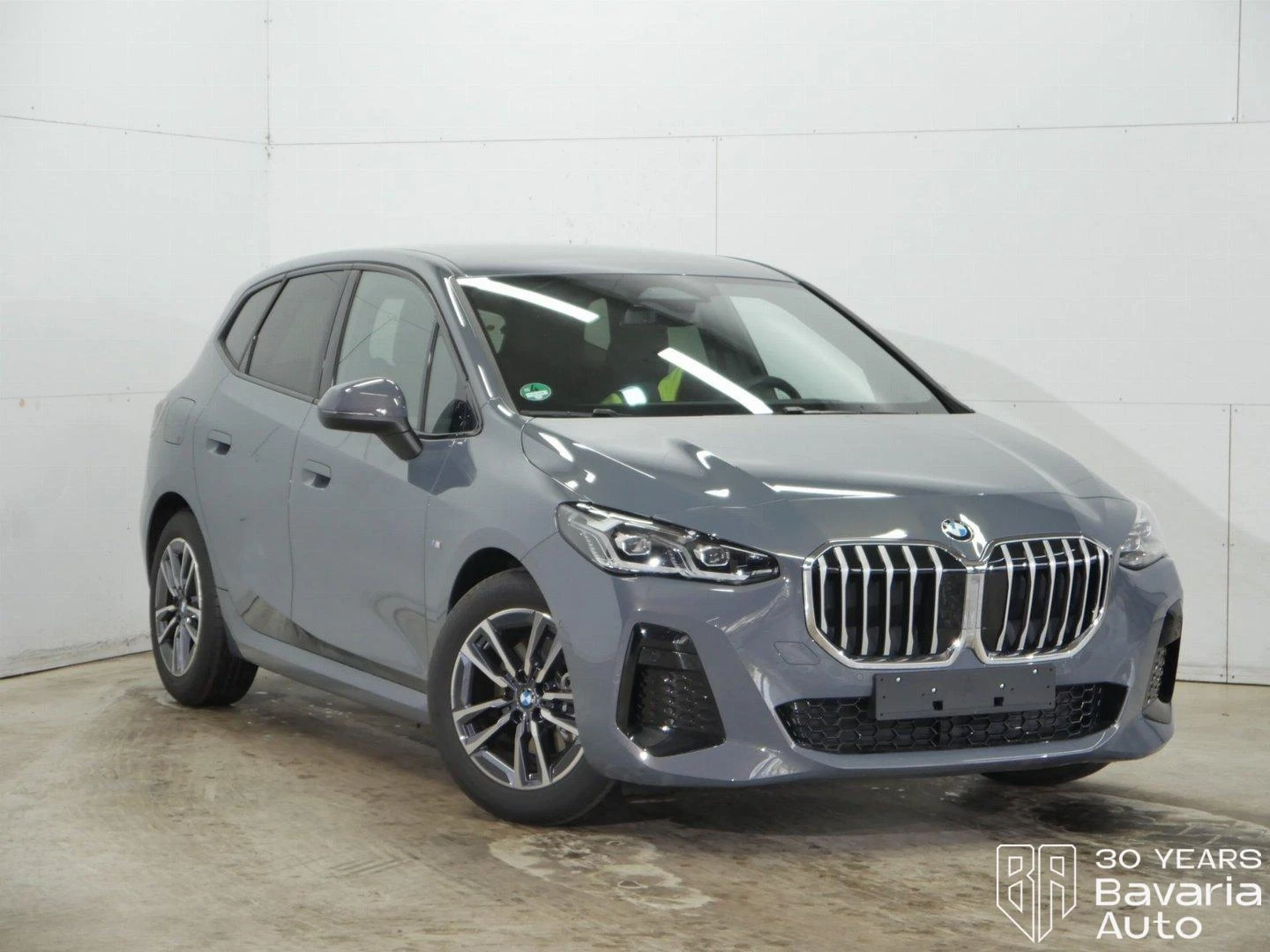 BMW 220 i Active Tourer M Sport Paket Steptronic - изображение 4