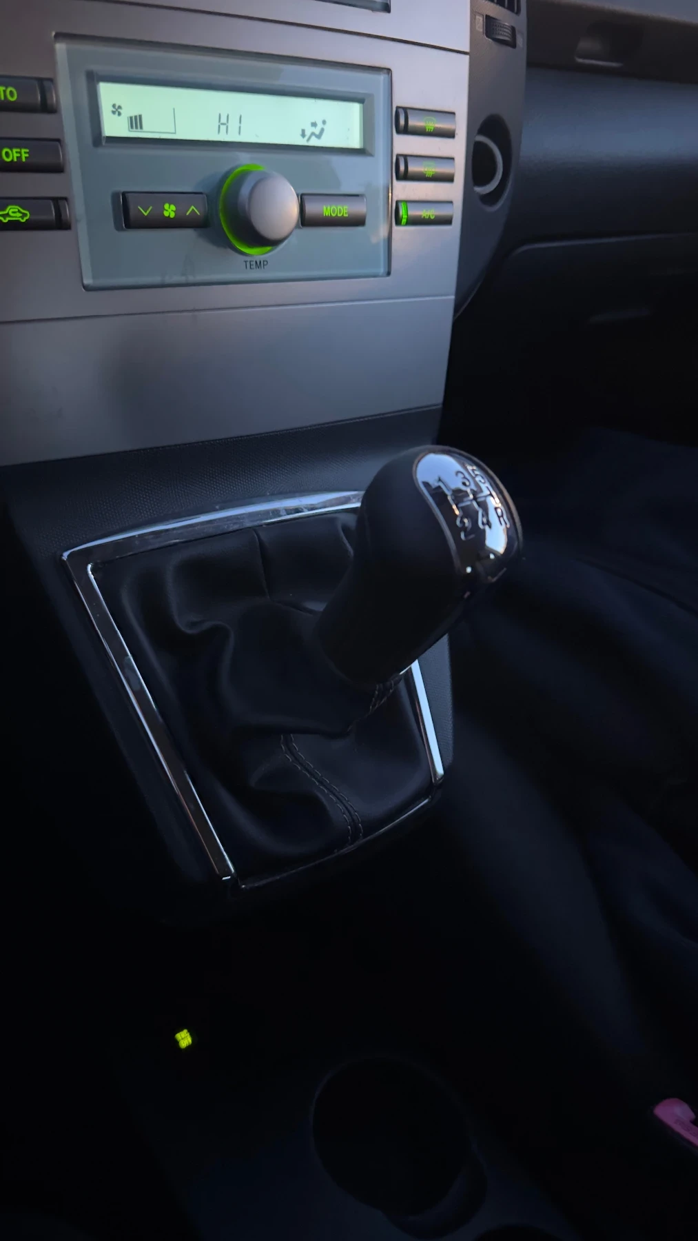 Toyota Corolla verso | Mobile.bg � ����������� 13