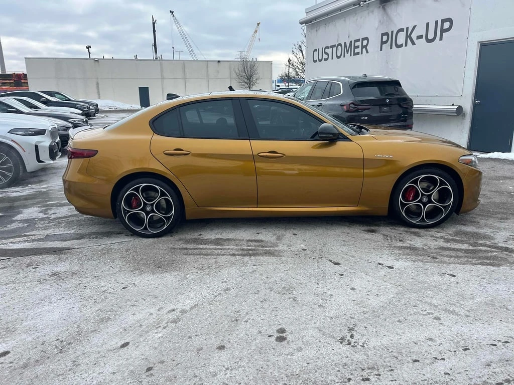 Alfa Romeo Giulia * Veloce * CARFAX * ЦЕНА ДО БГ - изображение 3