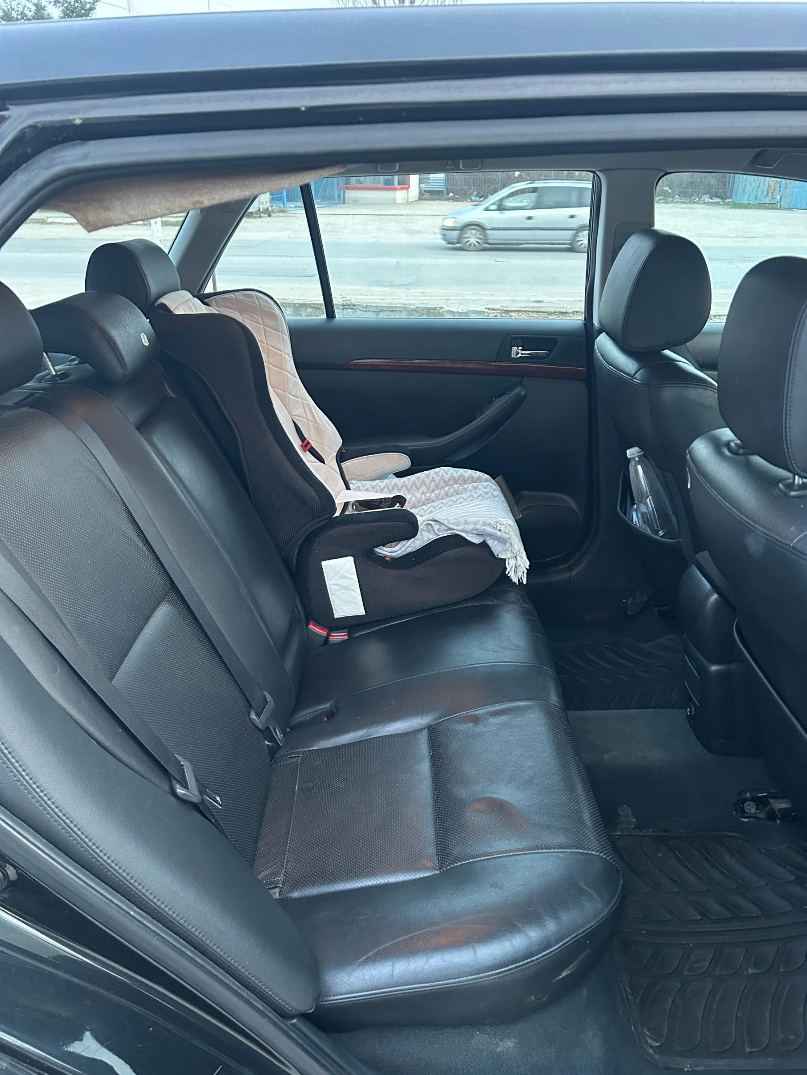 Toyota Avensis 2.0 D4 | Mobile.bg � ����������� 7