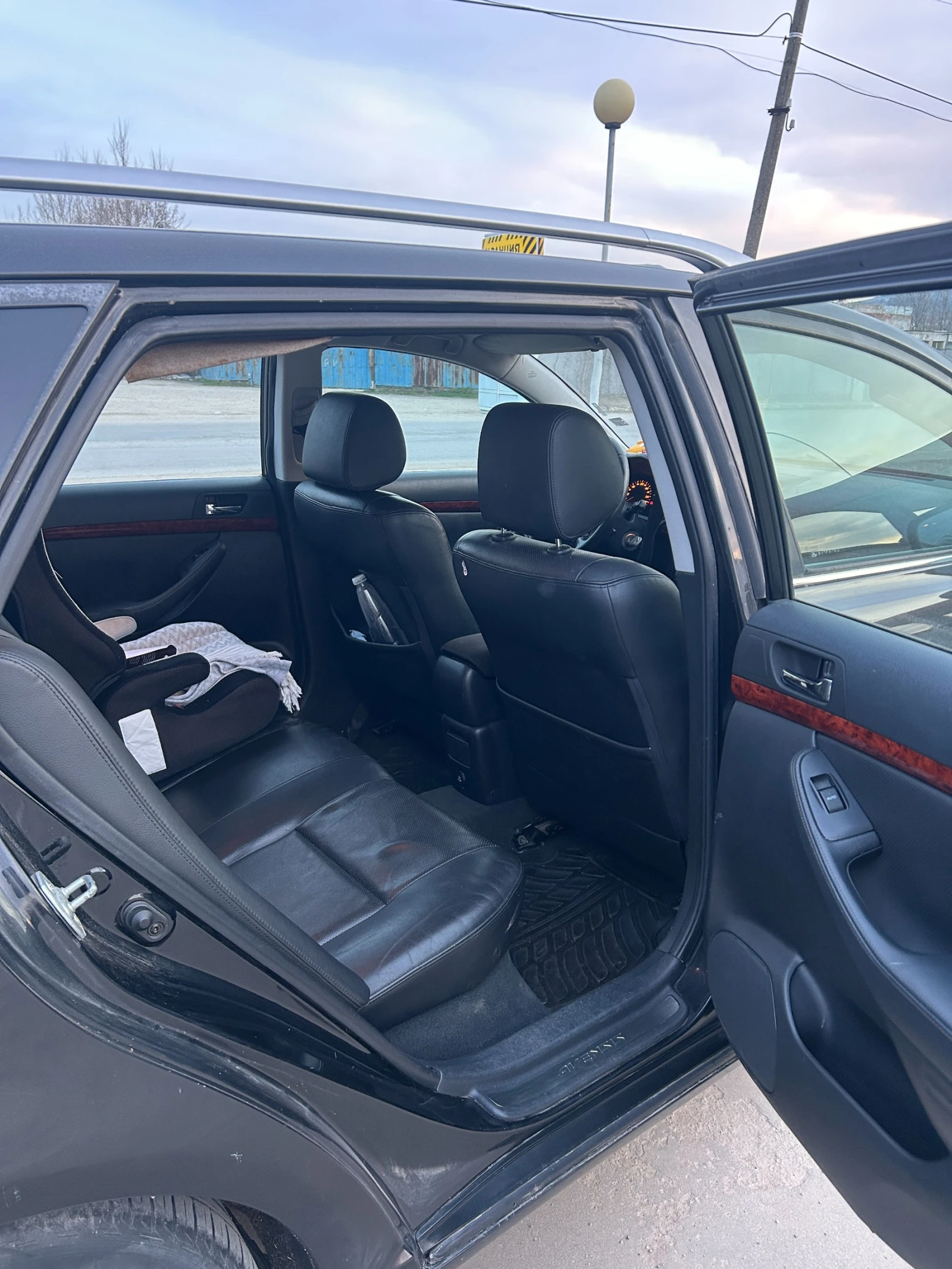 Toyota Avensis 2.0 D4 | Mobile.bg � ����������� 6