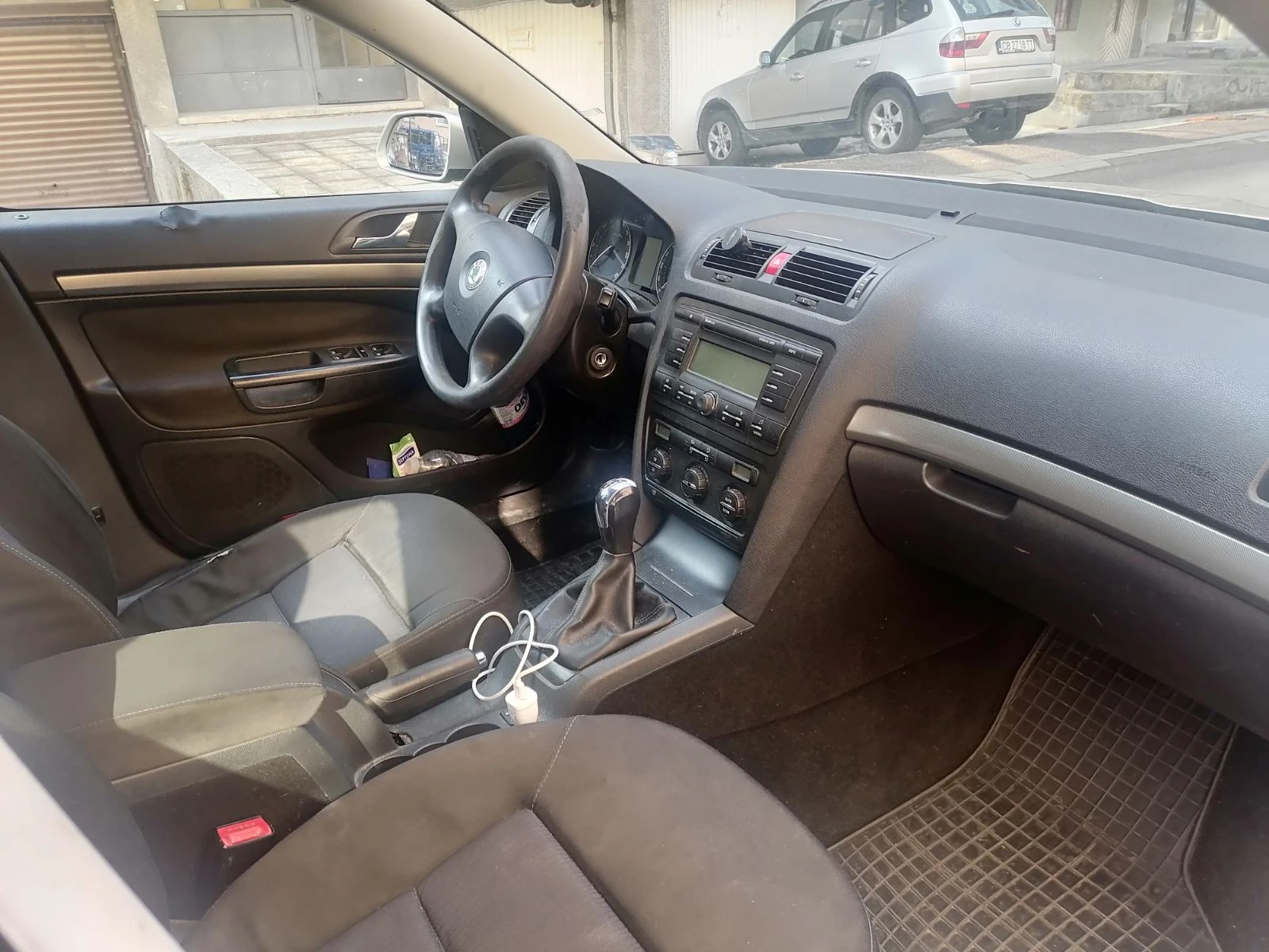 Skoda Octavia няма, снимка 4 - Автомобили и джипове - 53732311