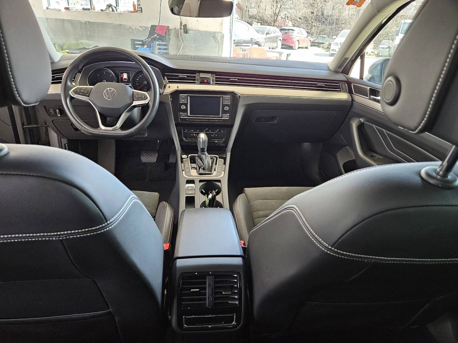 VW Passat, снимка 7 - Автомобили и джипове - 53781838