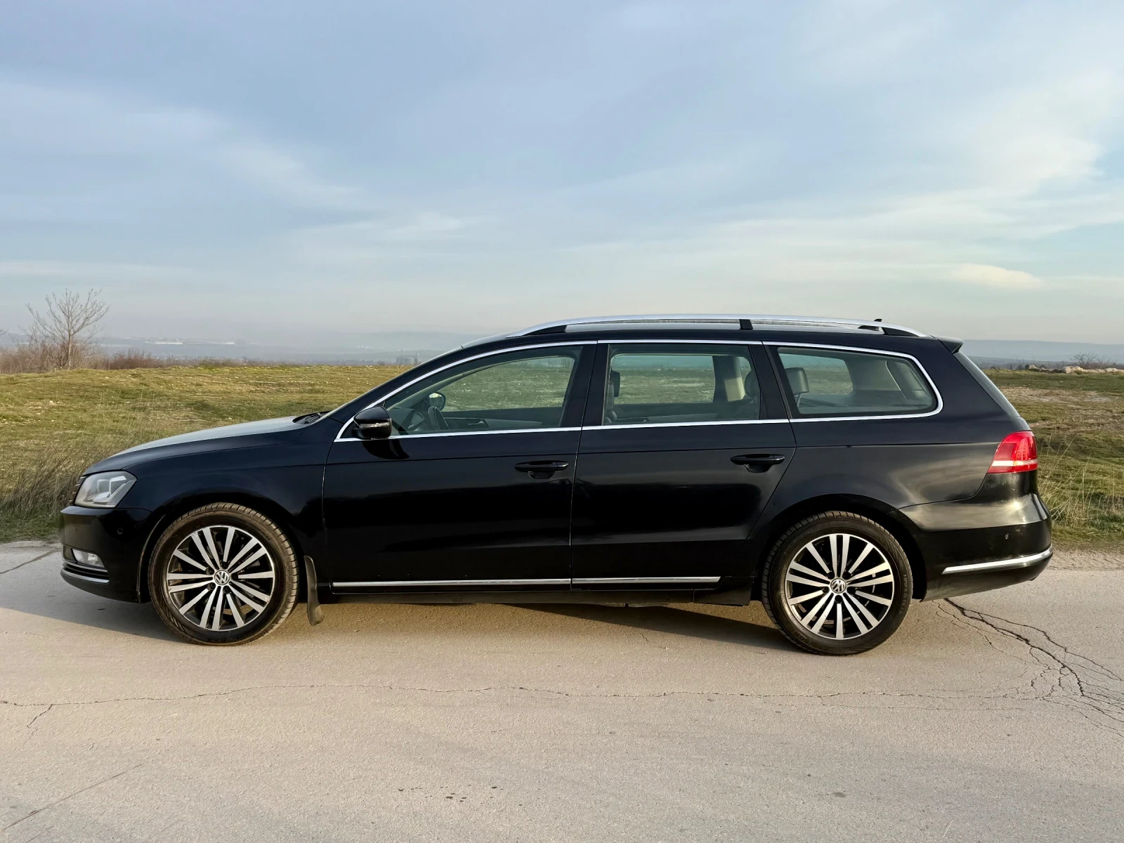 VW Passat LED High-Line , снимка 5 - Автомобили и джипове - 53786648