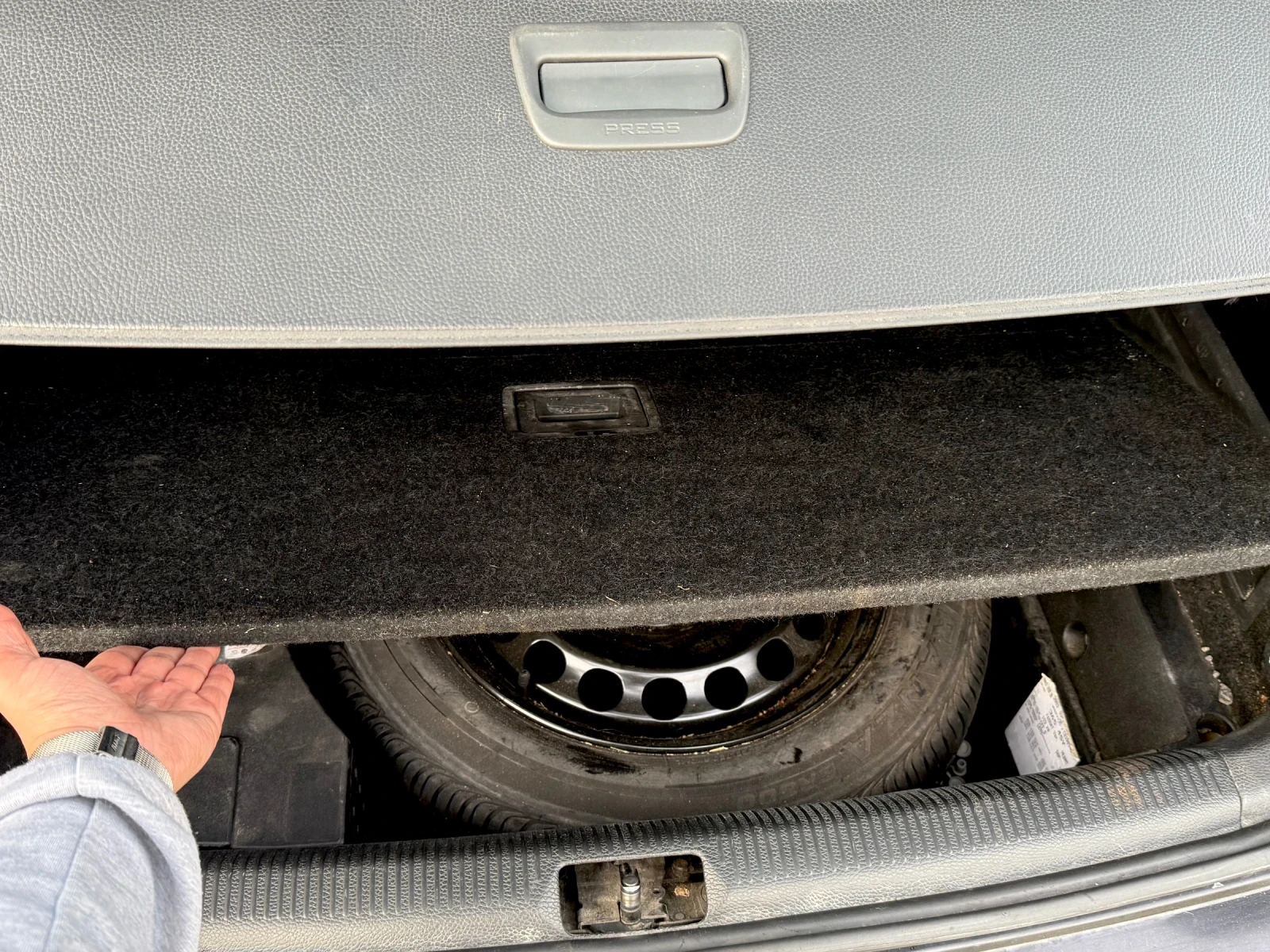 VW Passat LED High-Line , снимка 16 - Автомобили и джипове - 53786648