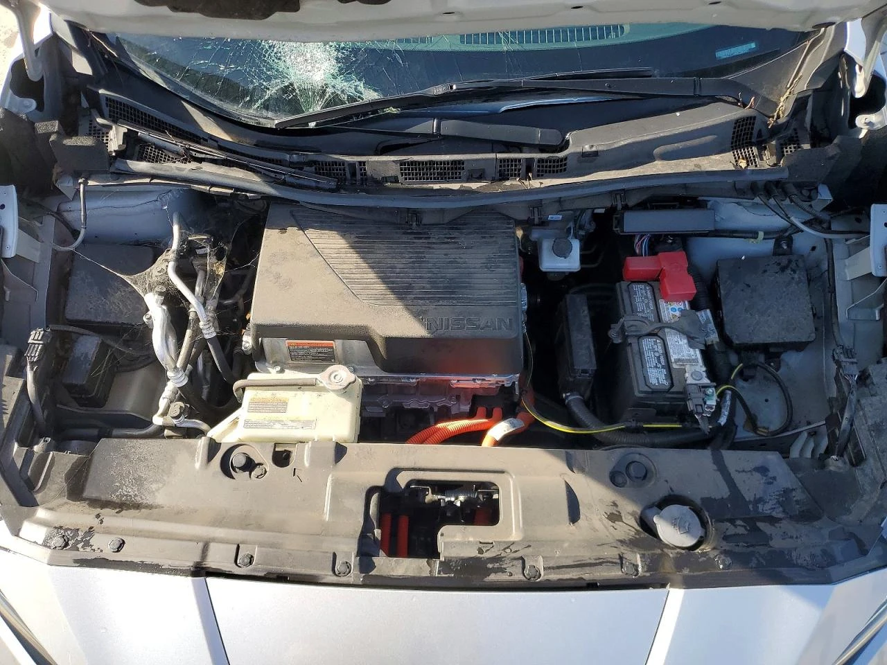 Nissan Leaf  SV Hatchback | Mobile.bg � ����������� 11