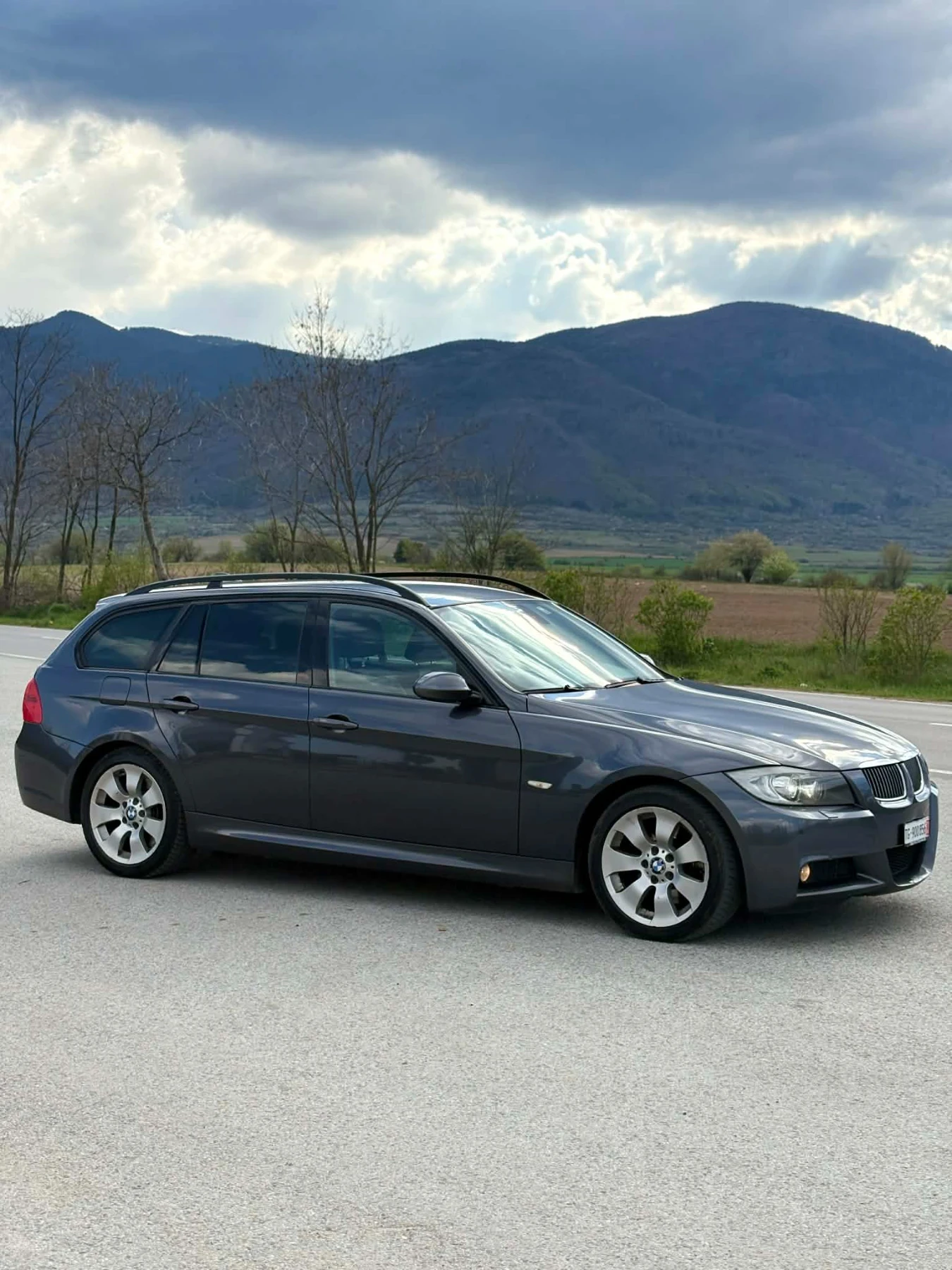 BMW 325 3.0xi, снимка 2 - Автомобили и джипове - 54355882