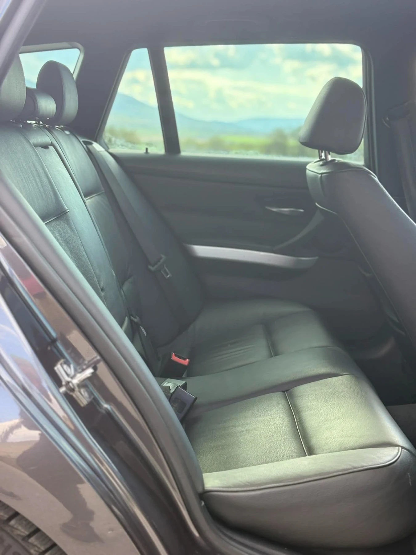 BMW 325 3.0xi, снимка 7 - Автомобили и джипове - 54355882