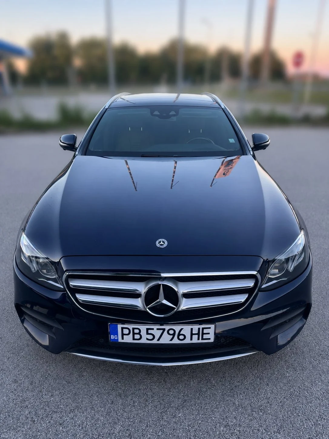 Mercedes-Benz E 400, снимка 3 - Автомобили и джипове - 54915851