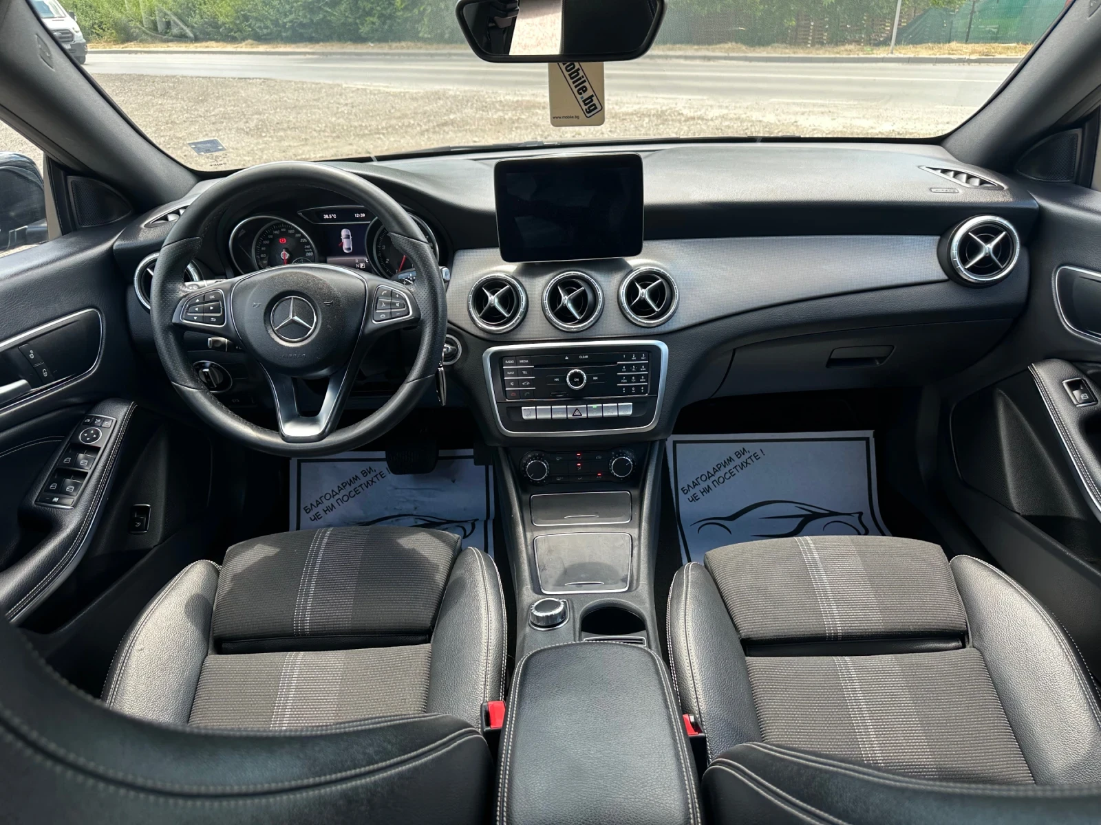 Mercedes-Benz CLA 180 Automatic, Silver Star, Full History, LED!, снимка 9 - Автомобили и джипове - 55019187