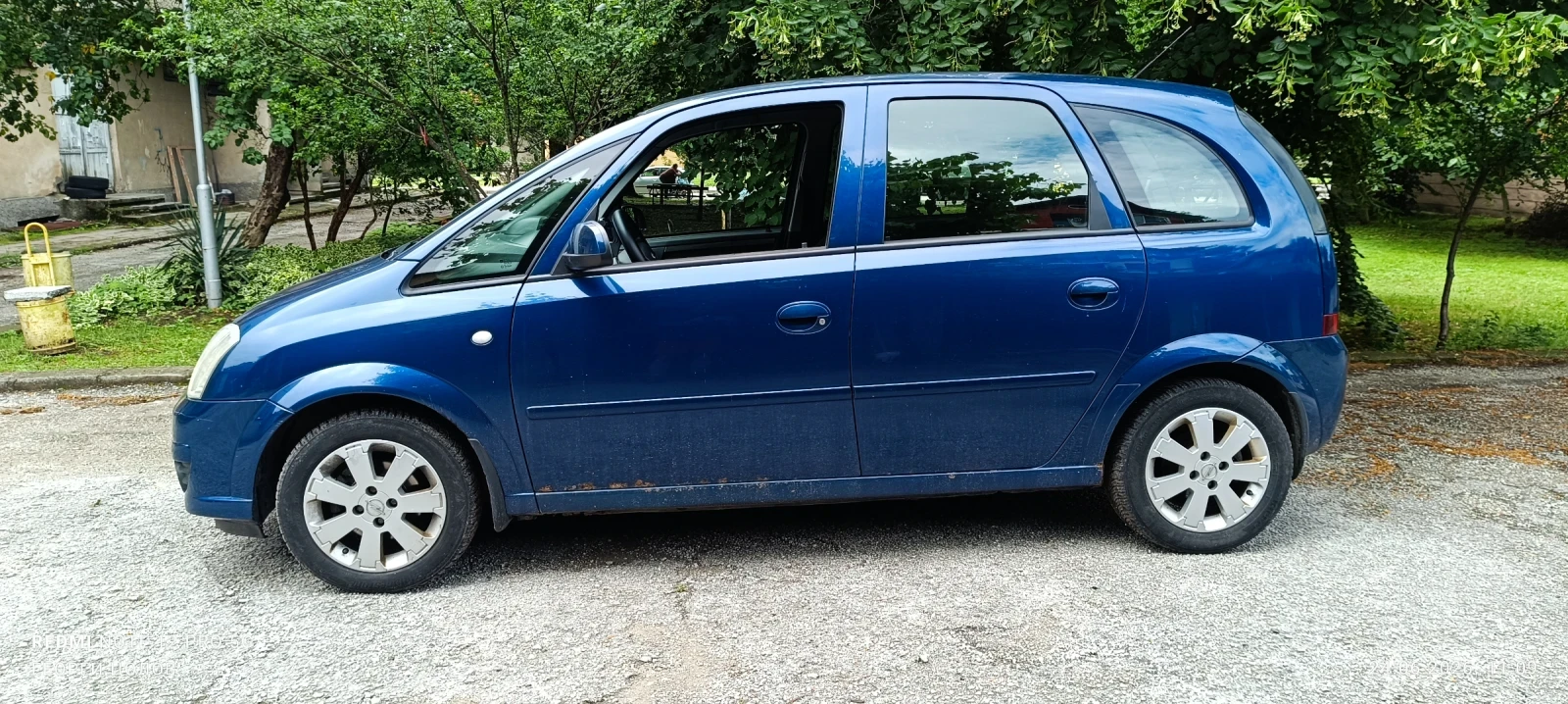 Opel Meriva, снимка 3 - Автомобили и джипове - 55025725