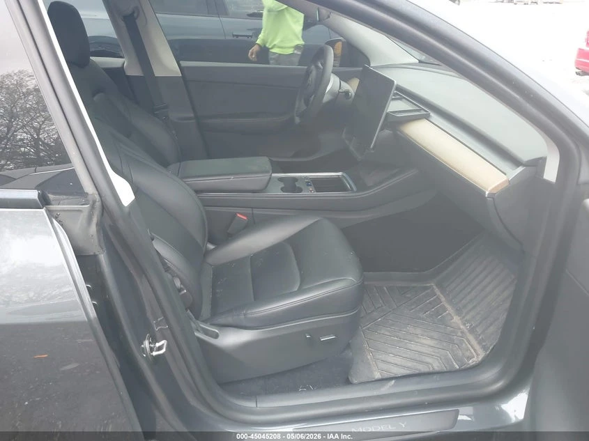 Tesla Model Y Long Range Dual Motor* КРАЙНА ЦЕНА* , снимка 5 - Автомобили и джипове - 55059404