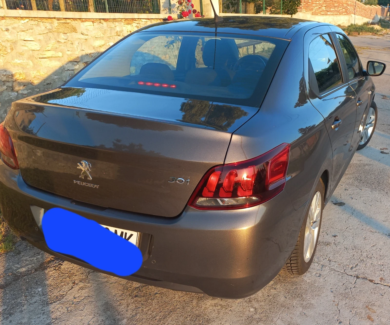 Peugeot 301 1, 6 blue HDI , снимка 2 - Автомобили и джипове - 55078535