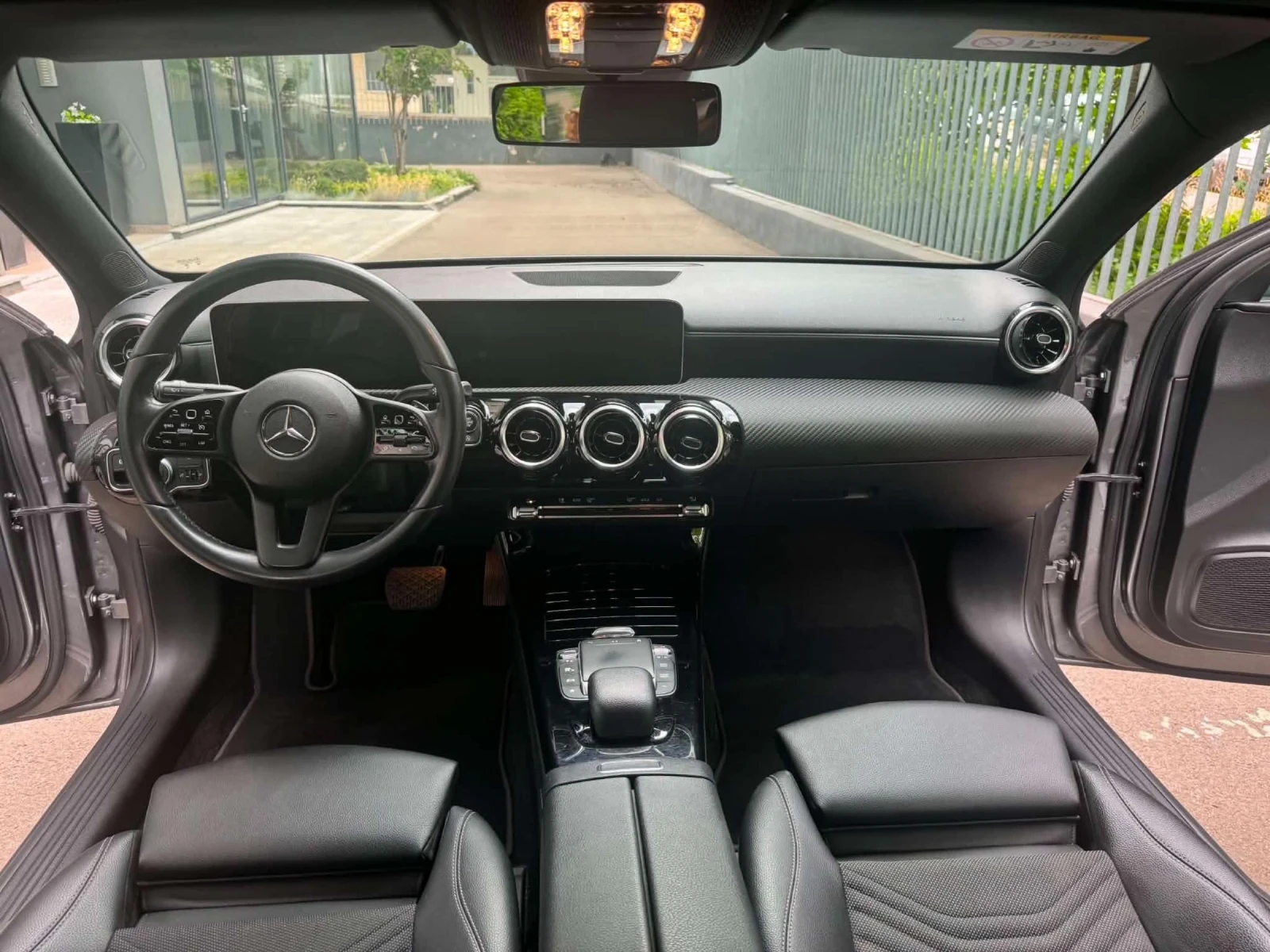 Mercedes-Benz A 180 Седан/Virtual/Dynamic Select, снимка 13 - Автомобили и джипове - 55256666