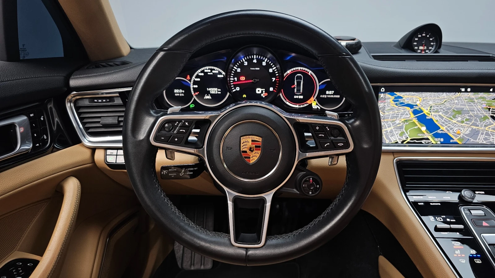 Porsche Panamera 3.0 AWD , снимка 12 - Автомобили и джипове - 55277115