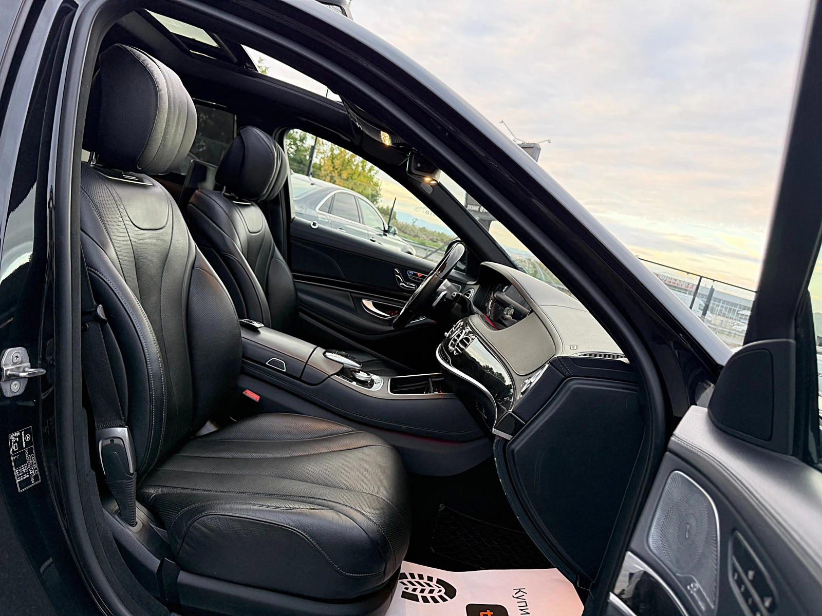 Mercedes-Benz S 560 DISTRONIK-ДЪЛГА БАЗА-4х4-VAKUM-MONITORI-DVD-360KAM, снимка 11 - Автомобили и джипове - 56154476