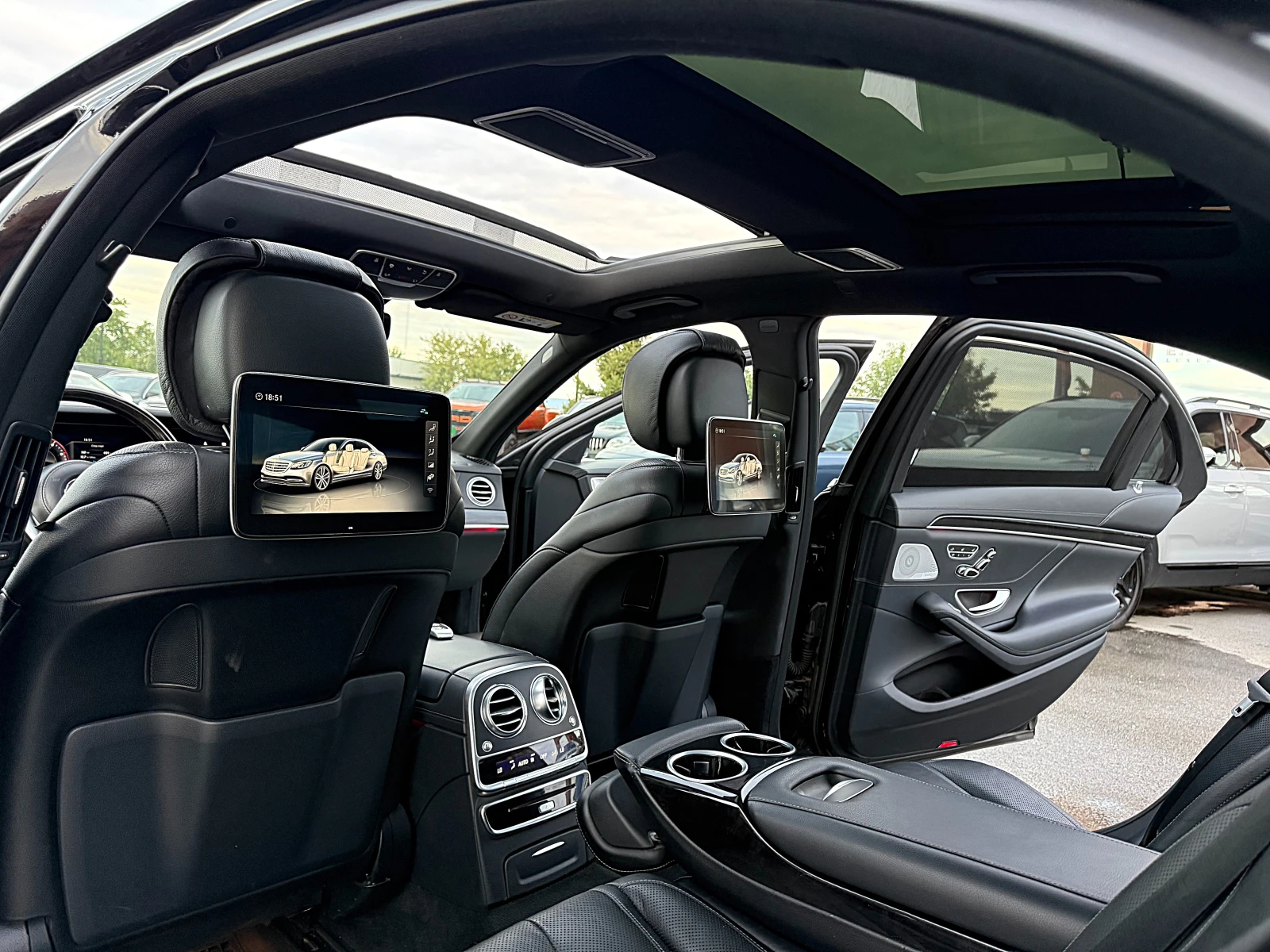 Mercedes-Benz S 560 DISTRONIK-ДЪЛГА БАЗА-4х4-VAKUM-MONITORI-DVD-360KAM, снимка 14 - Автомобили и джипове - 56154476
