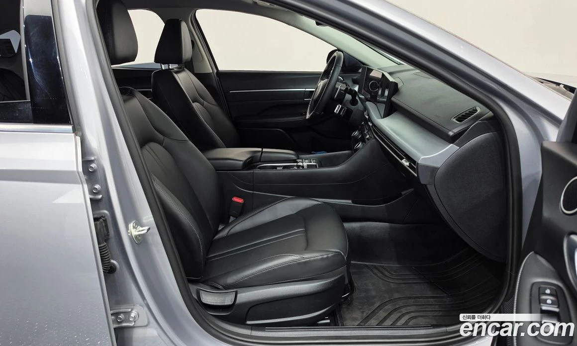 Hyundai Sonata 2.0 LPG, снимка 16 - Автомобили и джипове - 56155502