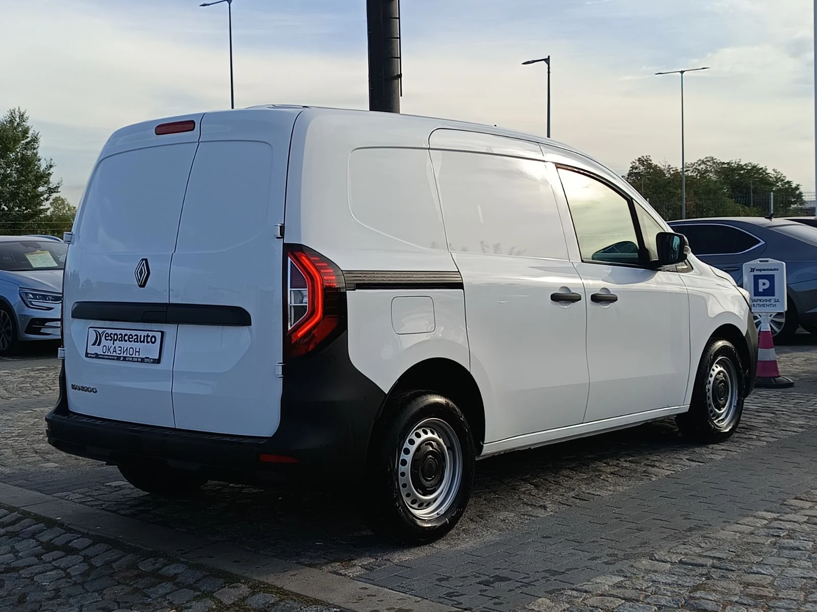 Renault Kangoo 1.3Tce/ 100�.�. | Mobile.bg � ����������� 4