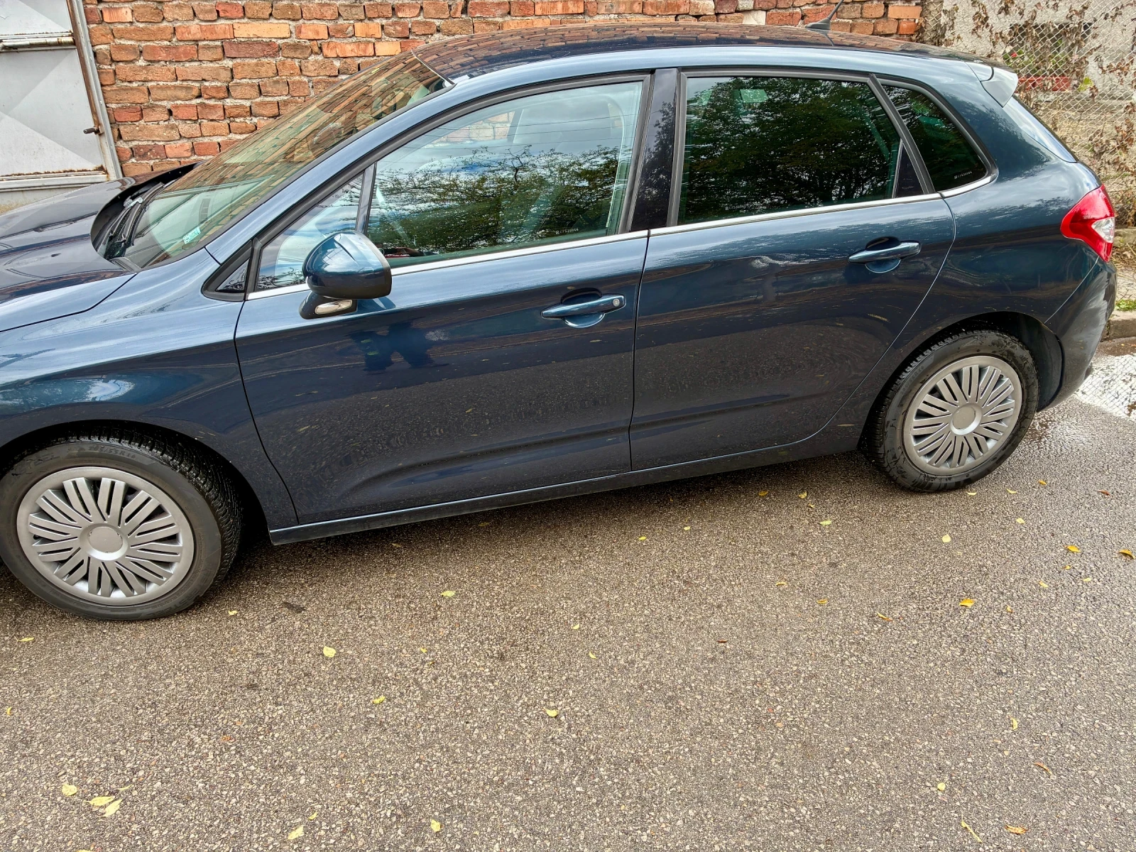 Citroen C4 1, 6 Автоматик, снимка 3 - Автомобили и джипове - 56535058
