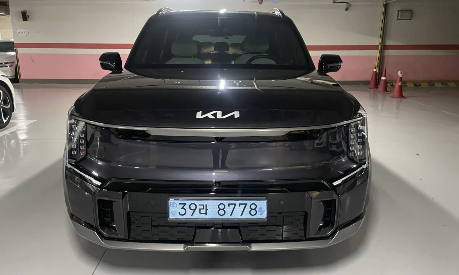 Kia EV9 Long Range 4WD, снимка 3 - Автомобили и джипове - 56554590