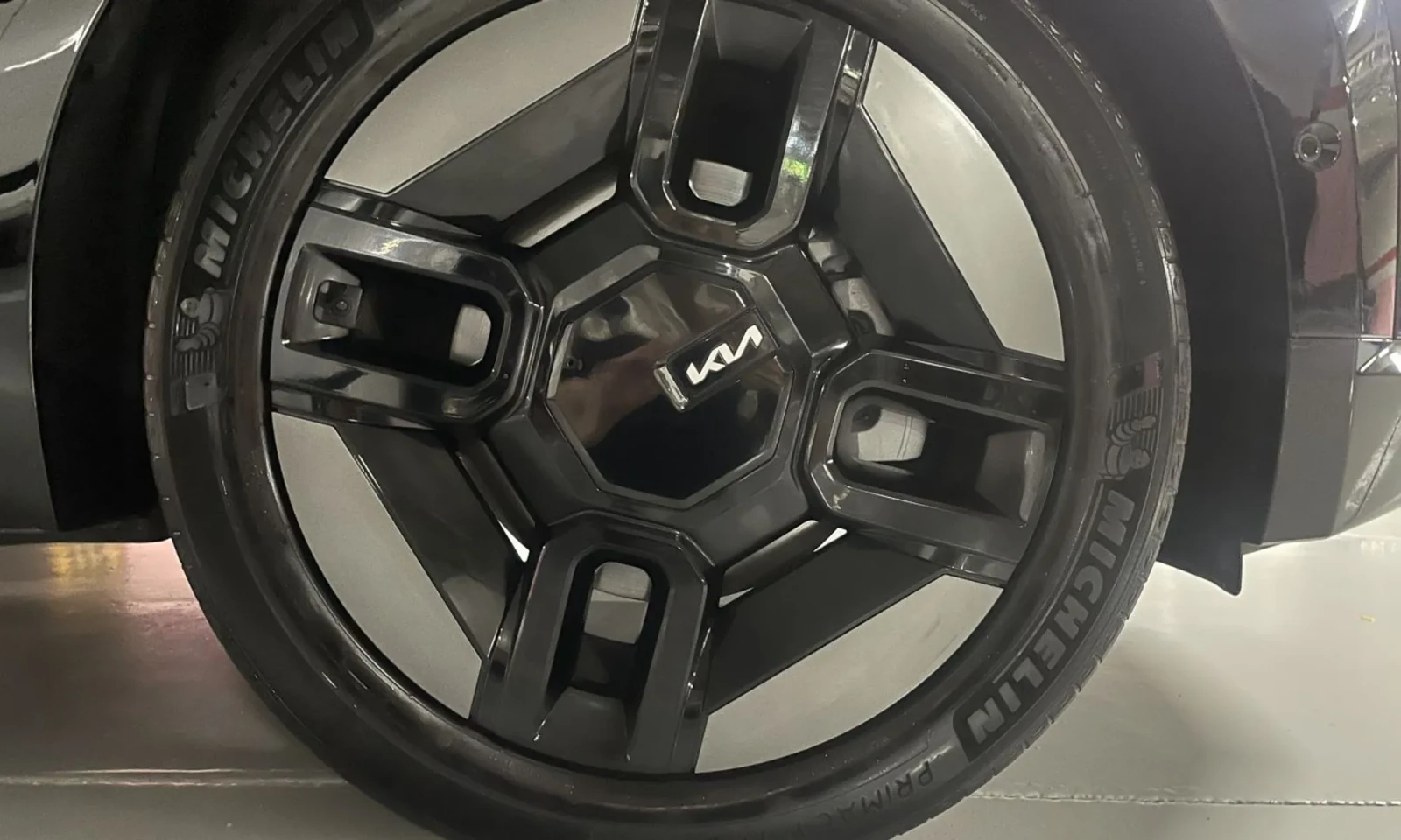 Kia EV9 Long Range 4WD, снимка 6 - Автомобили и джипове - 56554590