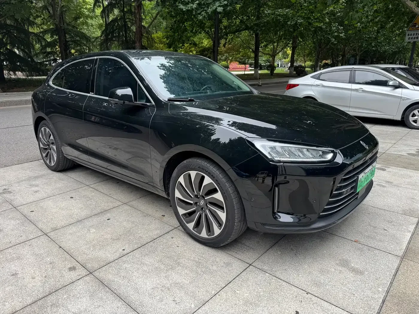 AITO 5  Extended Range AWD Flagship | Mobile.bg � ����������� 2