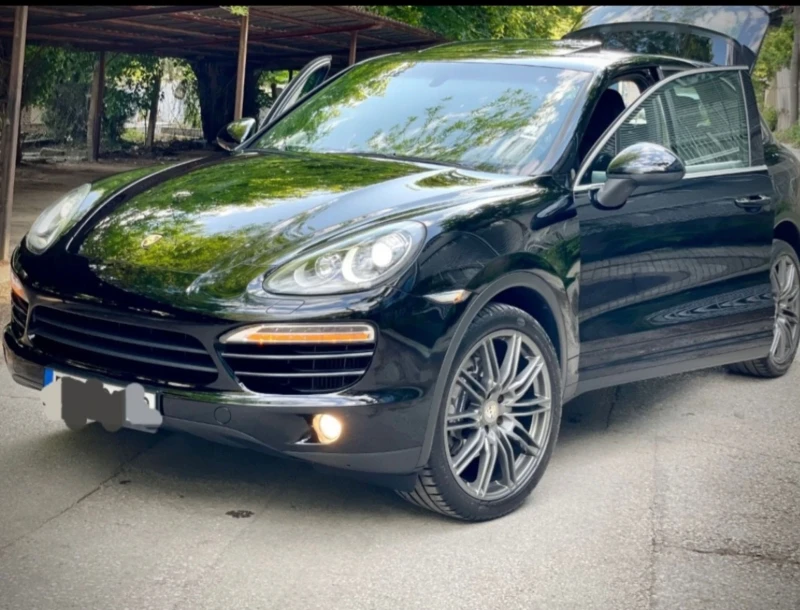 Porsche Cayenne 3.0, снимка 2 - Автомобили и джипове - 47133209