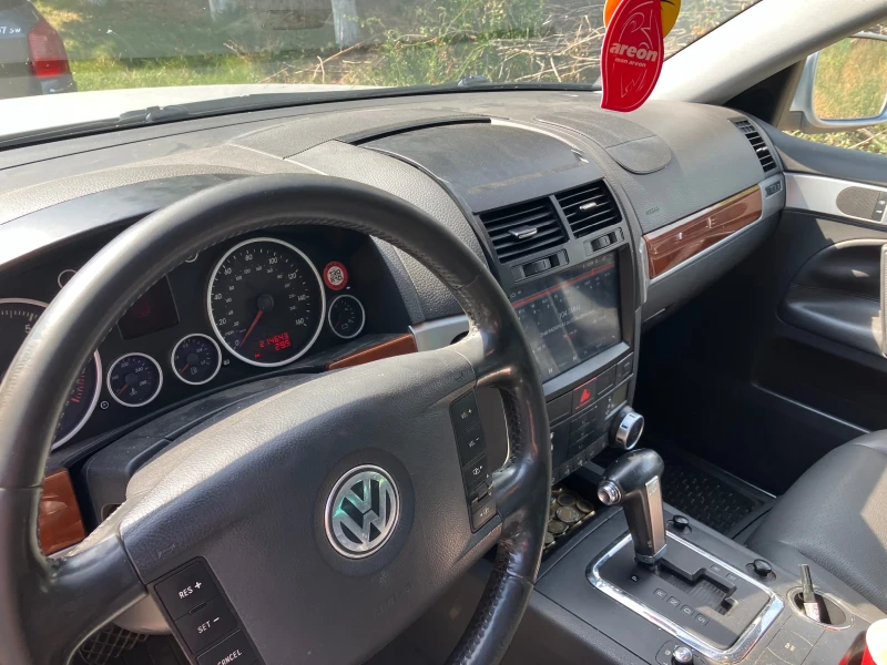 VW Touareg Офроуд, снимка 2 - Автомобили и джипове - 47393588