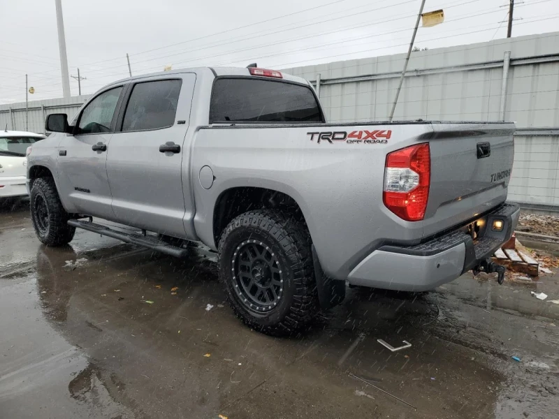 Toyota Tundra, снимка 2 - Автомобили и джипове - 48719527