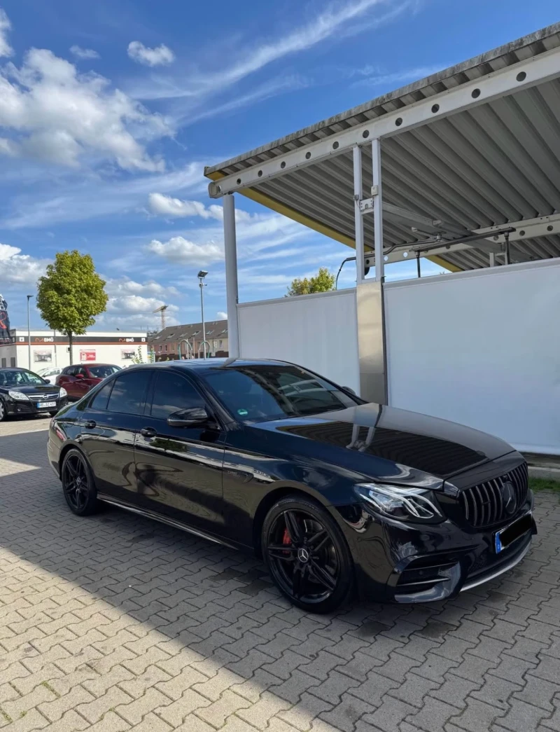 Mercedes-Benz E 350 AMG Pack, снимка 2 - Автомобили и джипове - 53465946
