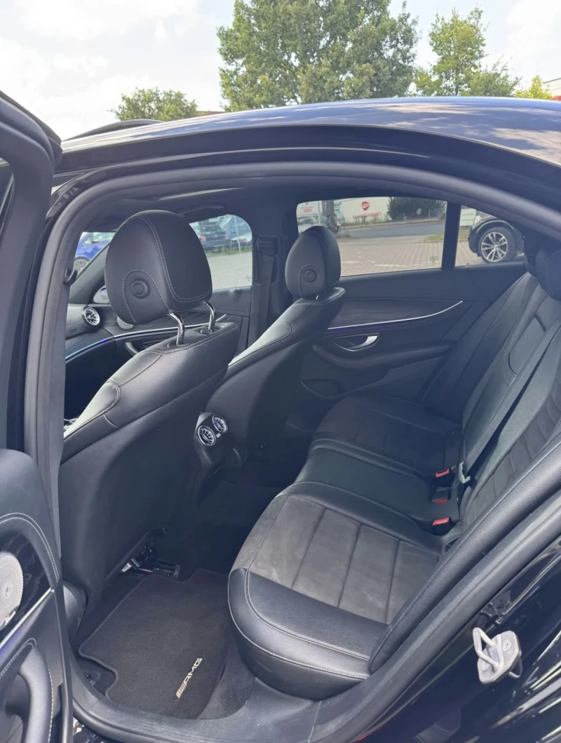 Mercedes-Benz E 350 AMG Pack, снимка 13 - Автомобили и джипове - 53465946