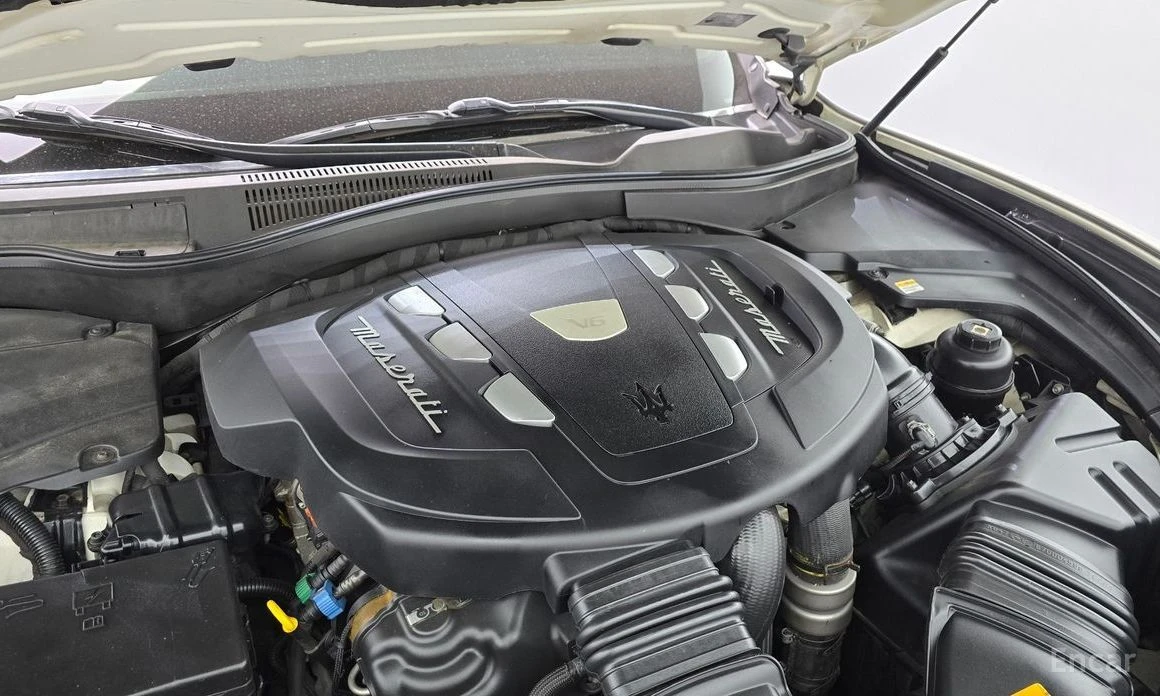 Maserati Levante, снимка 6 - Автомобили и джипове - 54401437