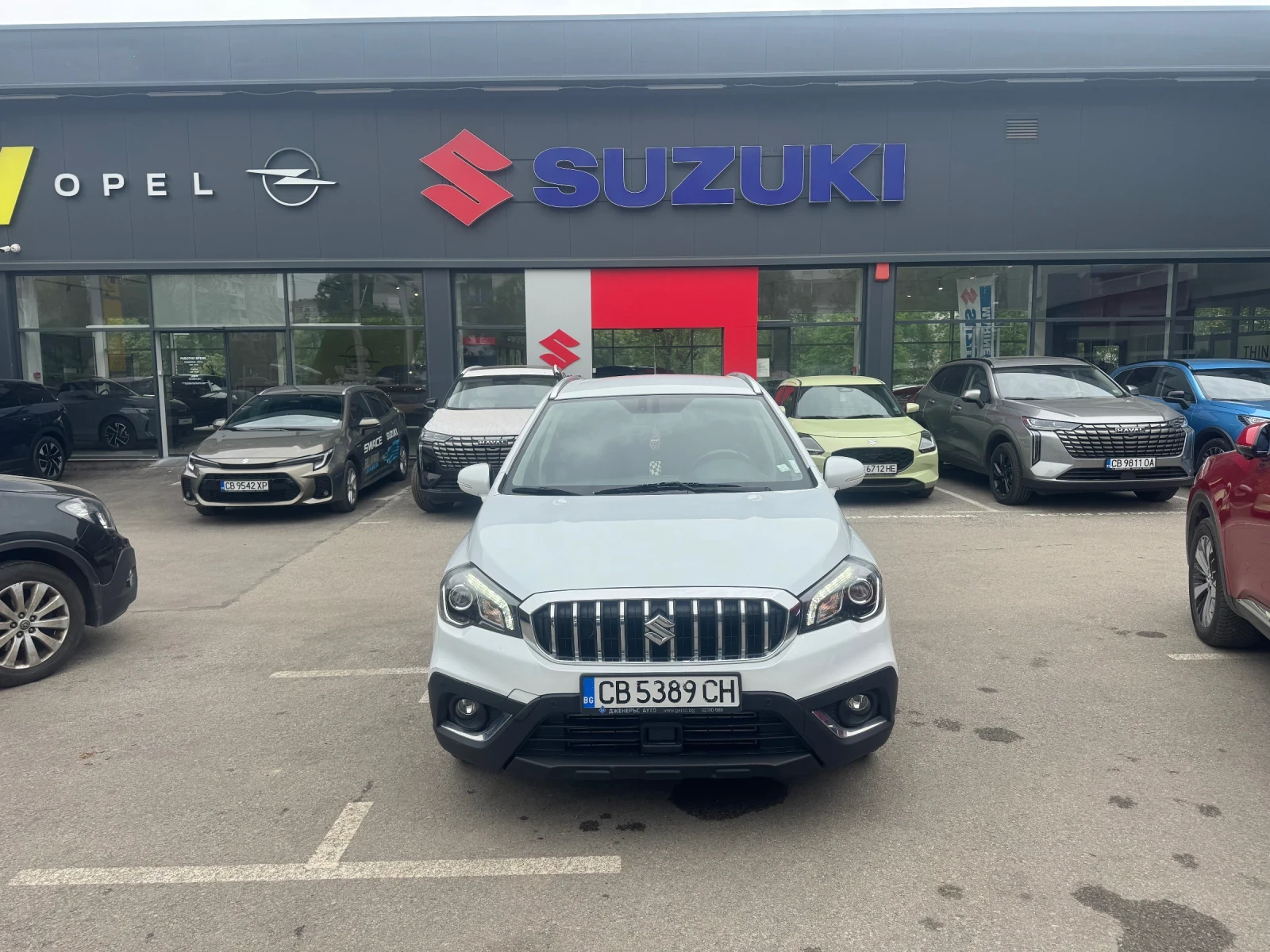 Suzuki SX4 S-Cross 1.4 Turbo 4x4 Automatic, снимка 2 - Автомобили и джипове - 54477522