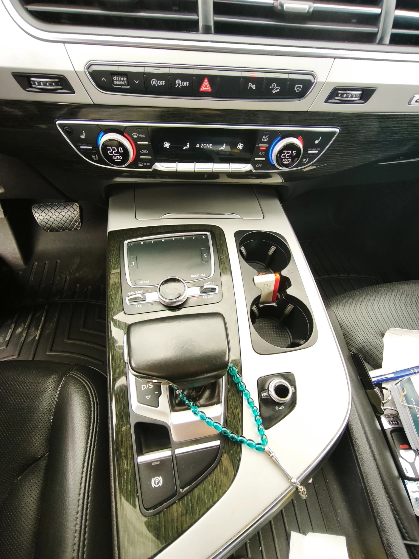 Audi Q7, снимка 11 - Автомобили и джипове - 54575754