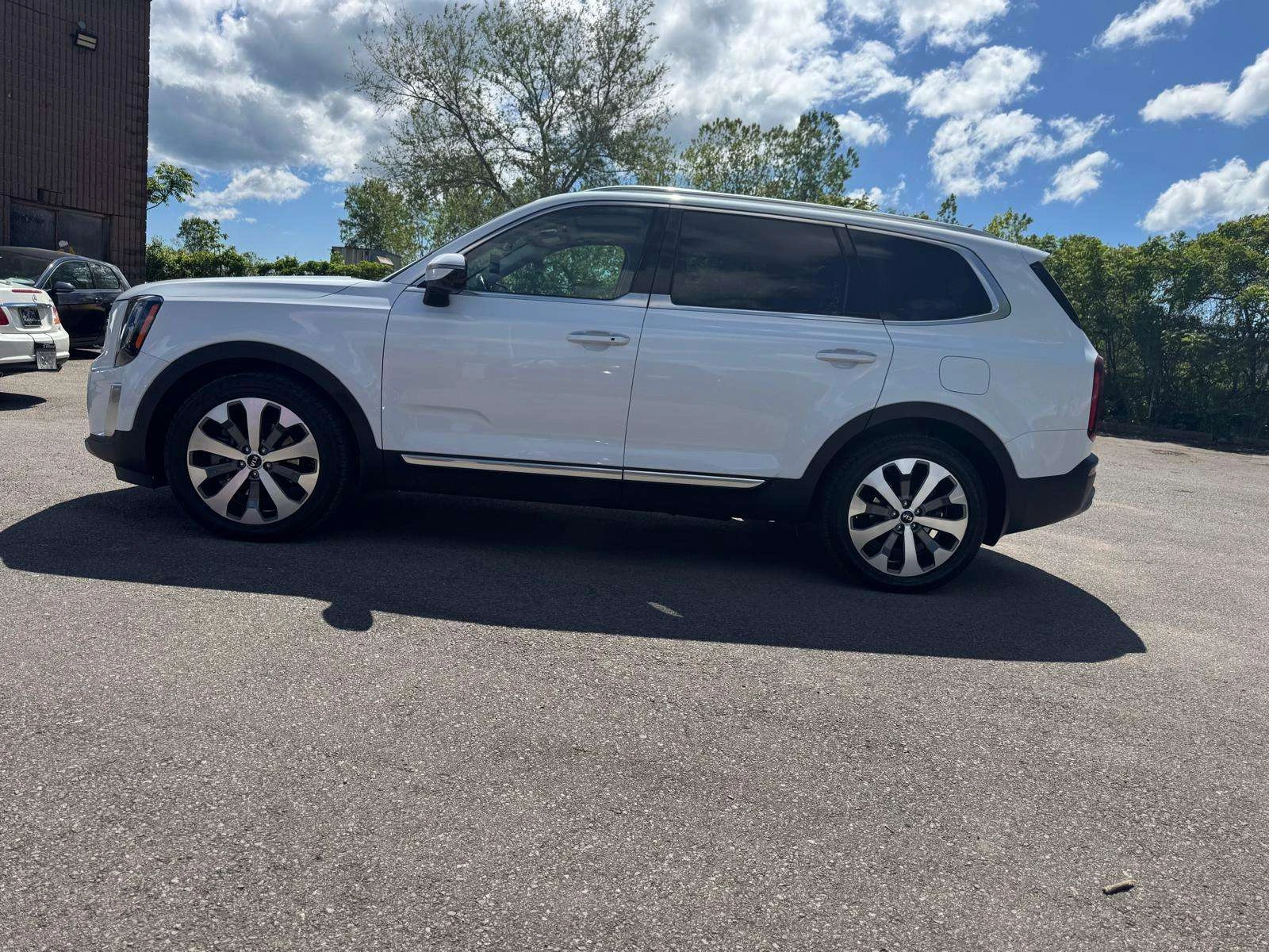 Kia Telluride SX. ЦЕНА ДО БГ, снимка 2 - Автомобили и джипове - 54870639