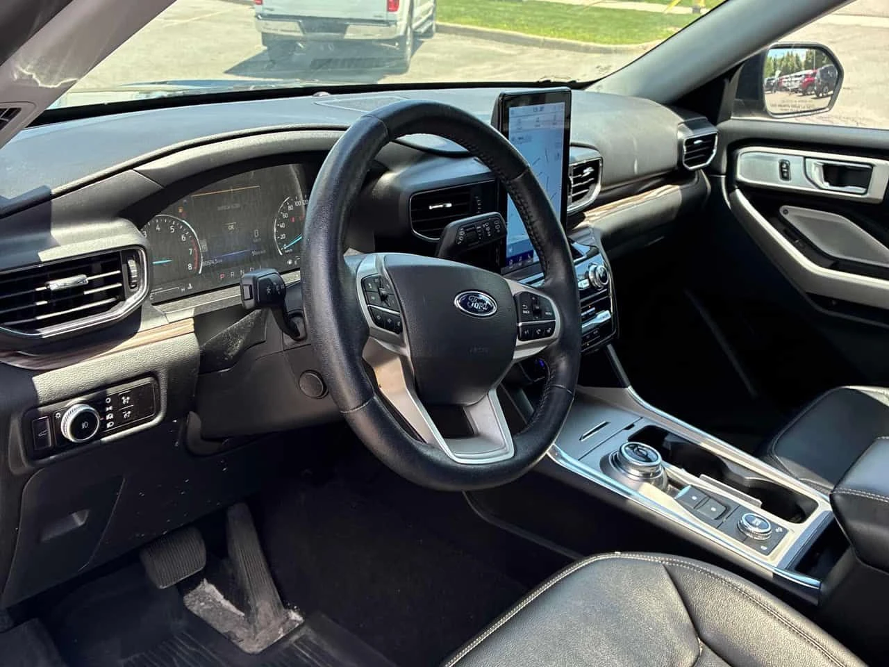 Ford Explorer * Limited * АВТОКРЕДИТ БЕЗ ПЪРВОНАЧАЛНА ВНОСКА* , снимка 5 - Автомобили и джипове - 55078358