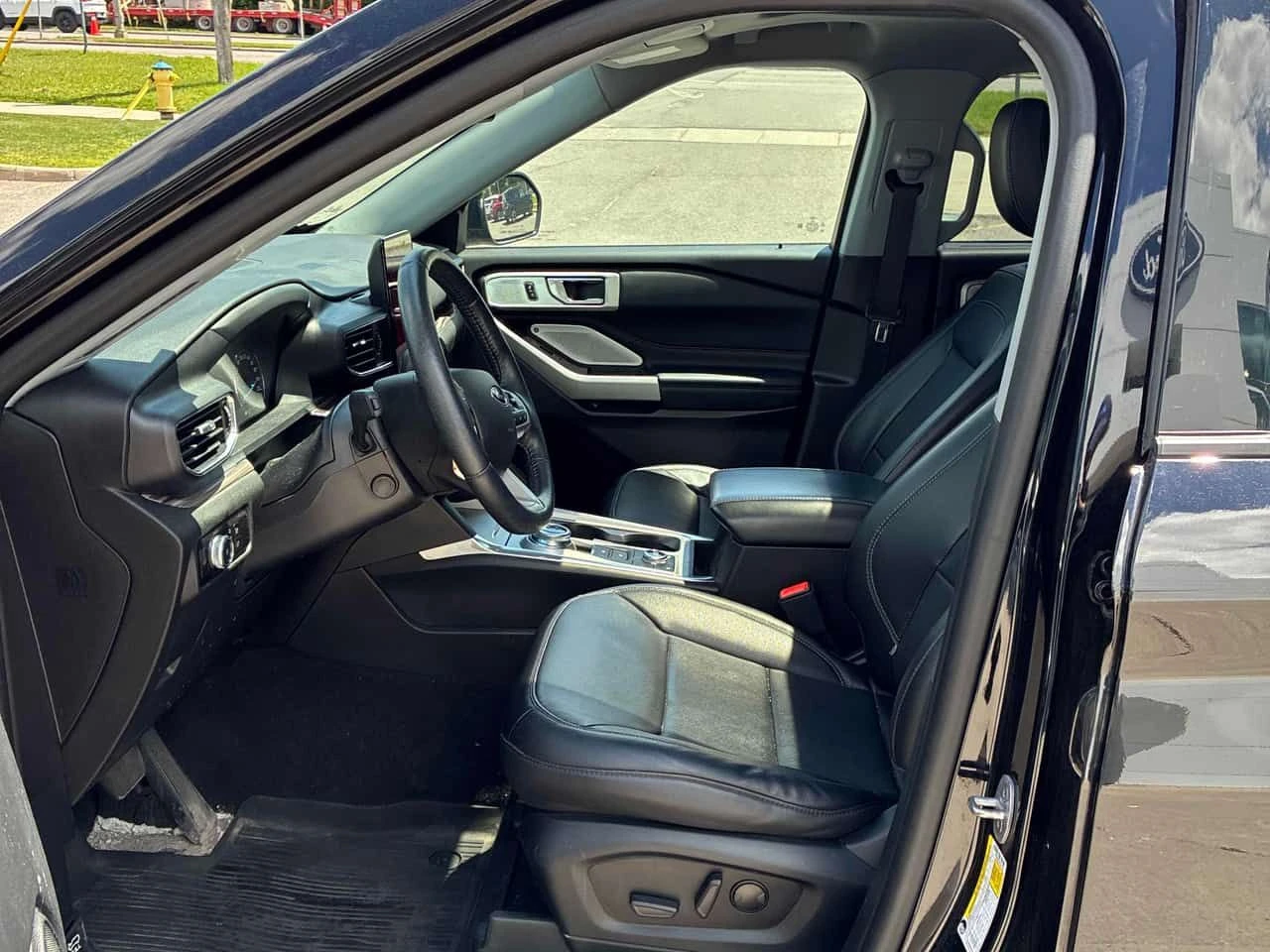 Ford Explorer * Limited * АВТОКРЕДИТ БЕЗ ПЪРВОНАЧАЛНА ВНОСКА* , снимка 14 - Автомобили и джипове - 55078358