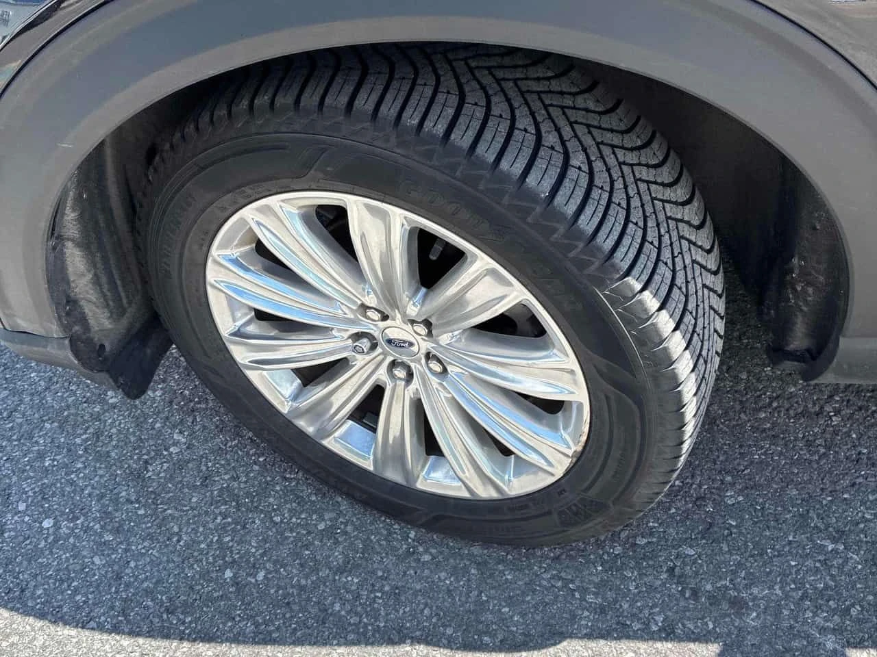 Ford Explorer * Limited * АВТОКРЕДИТ БЕЗ ПЪРВОНАЧАЛНА ВНОСКА* , снимка 7 - Автомобили и джипове - 55078358
