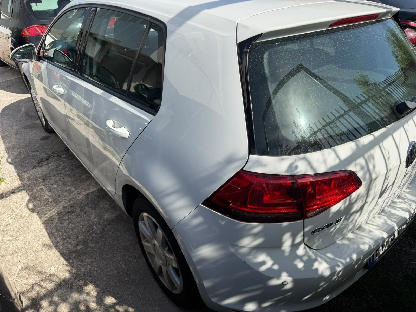 VW Golf 1.6 дизел навигация , снимка 3 - Автомобили и джипове - 55656428